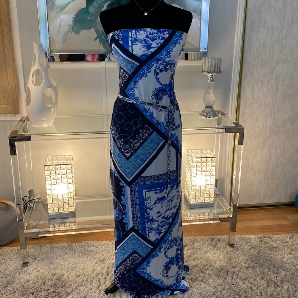 Strapless dress